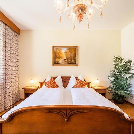 Villa Coris Ferienwohnung Palma Merano Exteriör bild