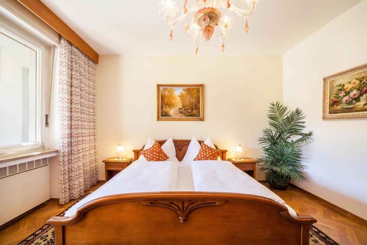 Villa Coris Ferienwohnung Palma Merano Exteriör bild